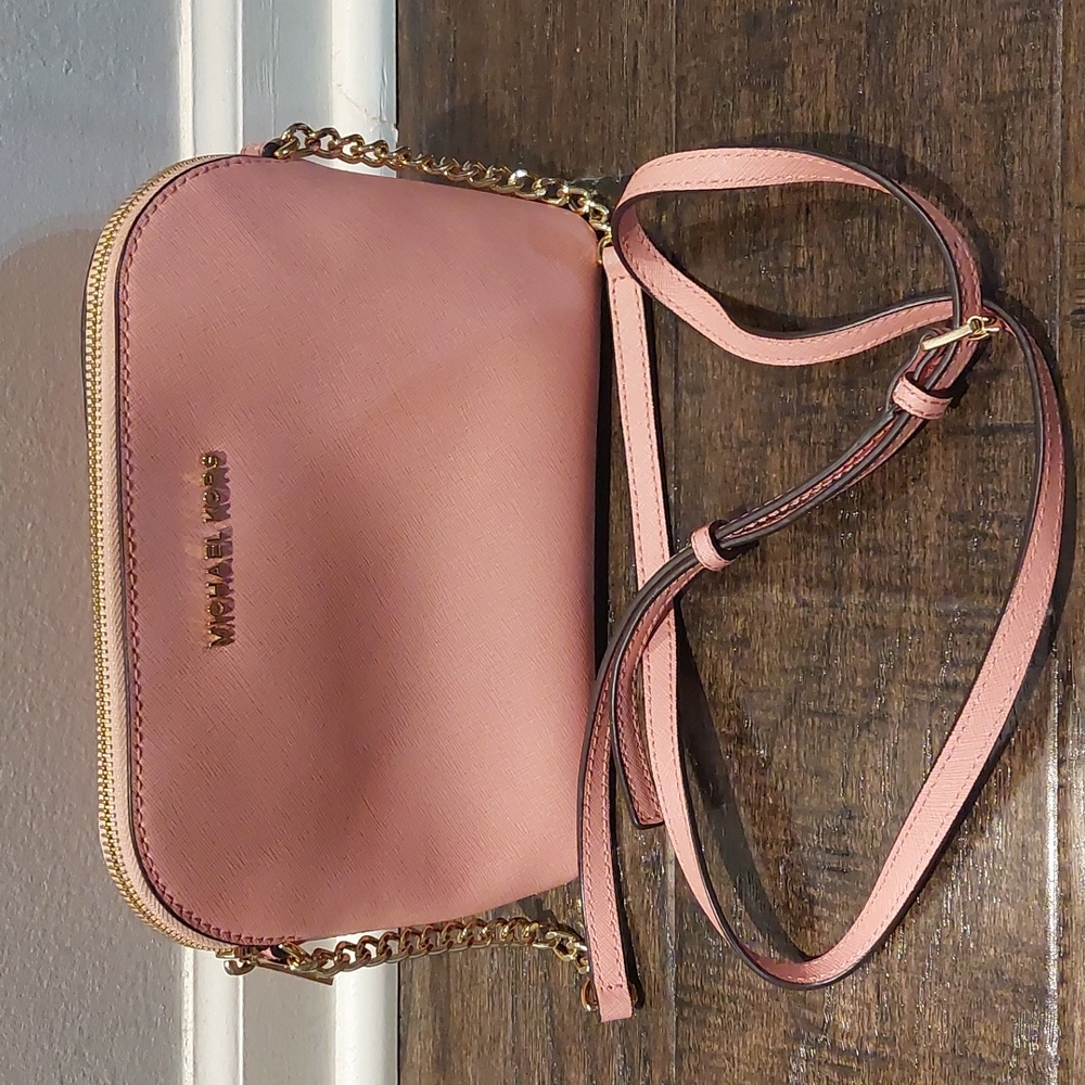 ❣️💫MARK DOWN💫❣️Michael Kors pink bag